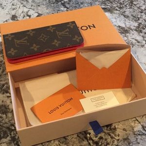 Authentic Louis Vuitton iPhone 7 case ✨NOT for pls